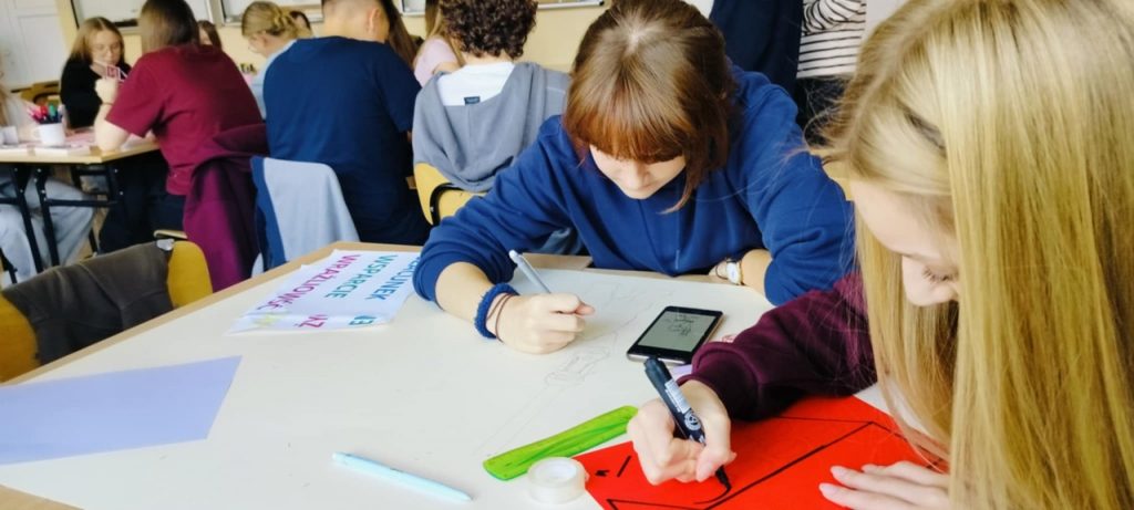 e2530deb 8699 4409 94d9 0a16d5d948b4 Easy Resize.com